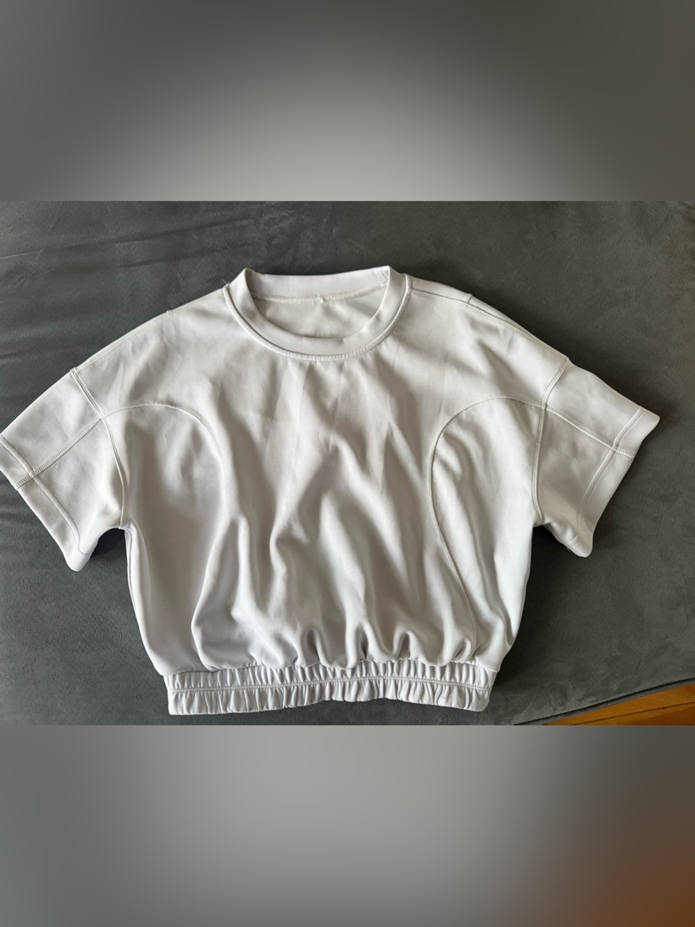 lululemon athletica White Cropped Elastic-Hem Tee